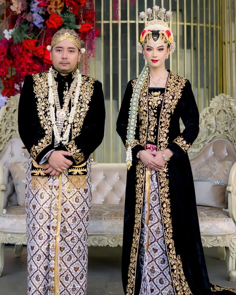 Paket Pernikahan Nasional dan Adat